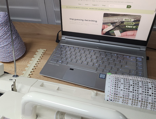 Using Knit by Machine resources at a home knitting machine